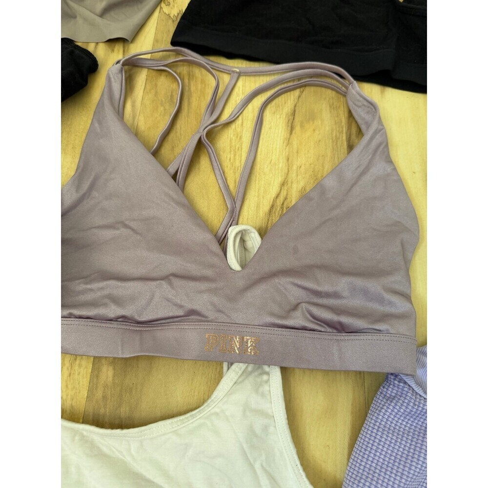 Nine piece women’s size small bras - Picture 4 of 12